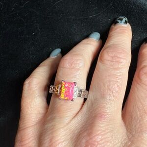 Elegant Pink and Silver Women's Ring